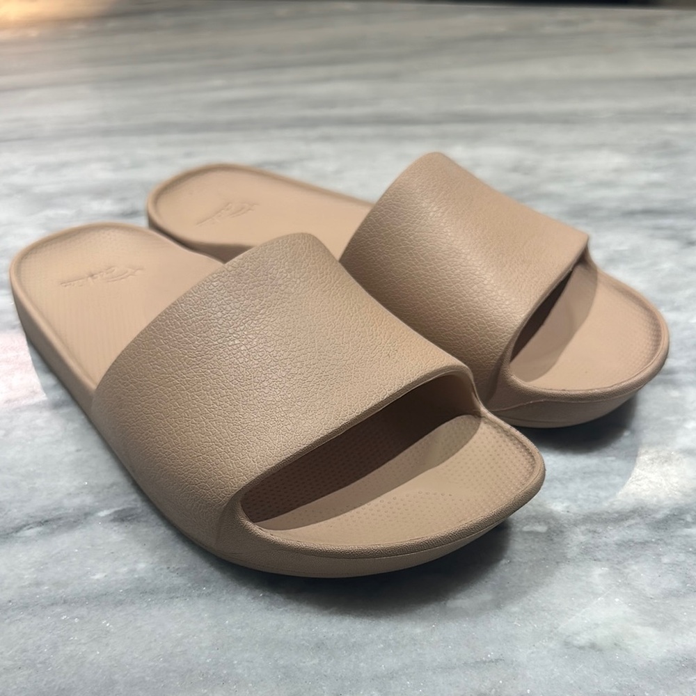 Archie’s slides